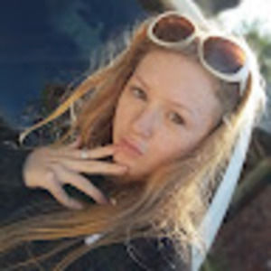 Meet your Posher, Elly